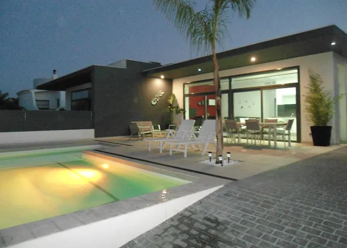 Casa Mariona بيت للعطل *