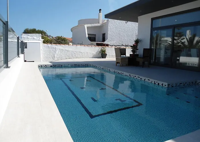 Casa Mariona بيت للعطل *